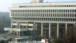 МВнР: Ограничете пътуванията си до Украйна