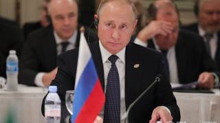 Кремъл: Путин и Тръмп ще се срещат "на крак" 