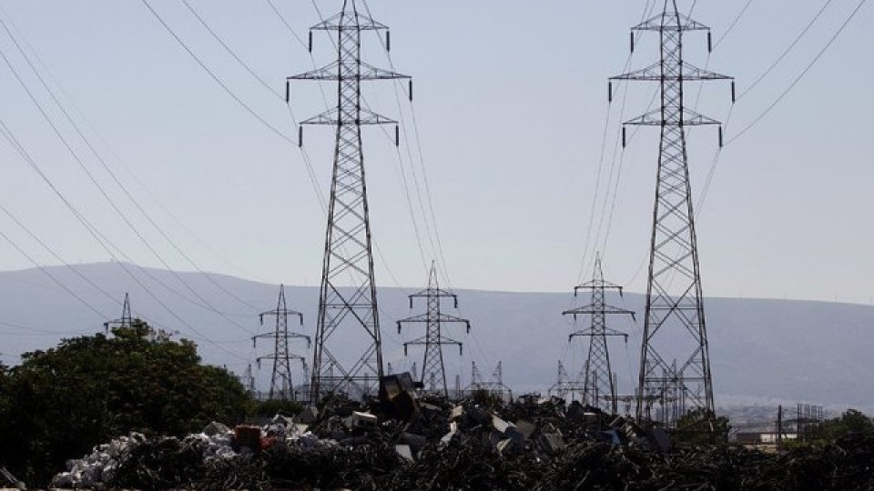 Бизнесът срещу енергийната борса заради тока | StandartNews.com