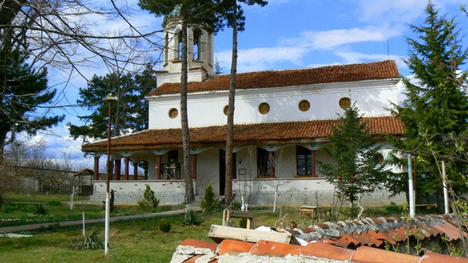 Калугеровският манастир отбелязва храмов празник | StandartNews.com