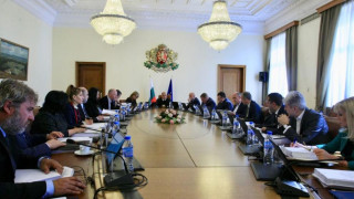 Галъп:  Средна към негативна оценка за управлението