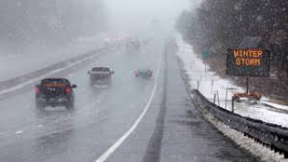 Над 300 000 без ток заради снежна буря в САЩ