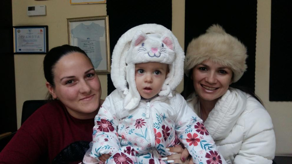 Старозагорци събраха  над 50 000 лв за лечението на бебе Мая | StandartNews.com