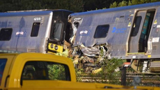 Влак се разби в Турция, четирима загинаха, 43 са ранени