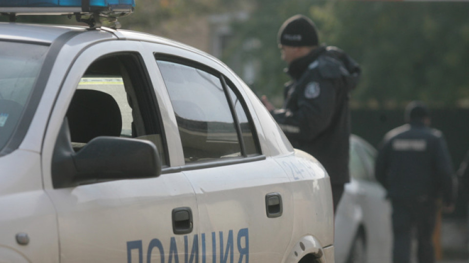 ЗА ПРАЗНИЦИТЕ: Повече полиция на летища и гари (ОБНОВЕНА) | StandartNews.com