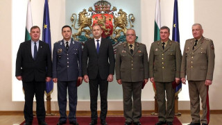 Български военнослужещи получиха висше офицерско звание