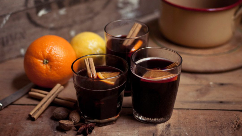 Малко греяно вино е полезно за здравето | StandartNews.com