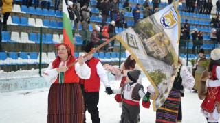 Корабът на Джак Спароу акостира в Симитли