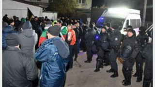 Спират протестите във Войводиново