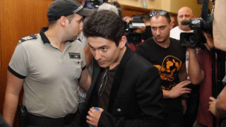 Трима лекари казват остава ли в ареста Арабаджиев-младши