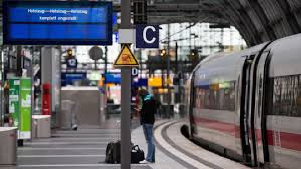 168 бг младежи ще пътуват без пари из Европа | StandartNews.com