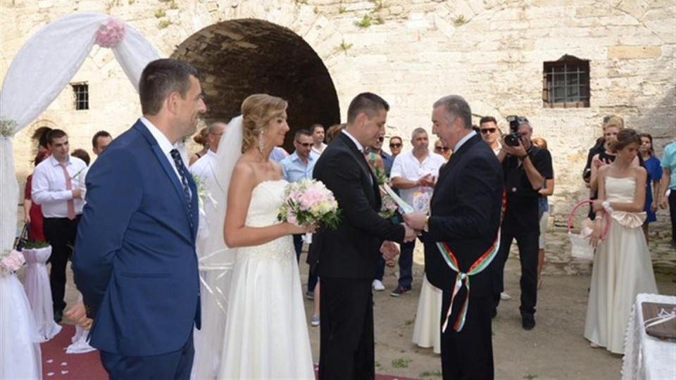 Крепостта "Баба Вида" все по-предпочитана от младоженци | StandartNews.com