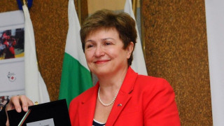 Георгиева: Като големите икономики кихнат, малките хващат пневмония