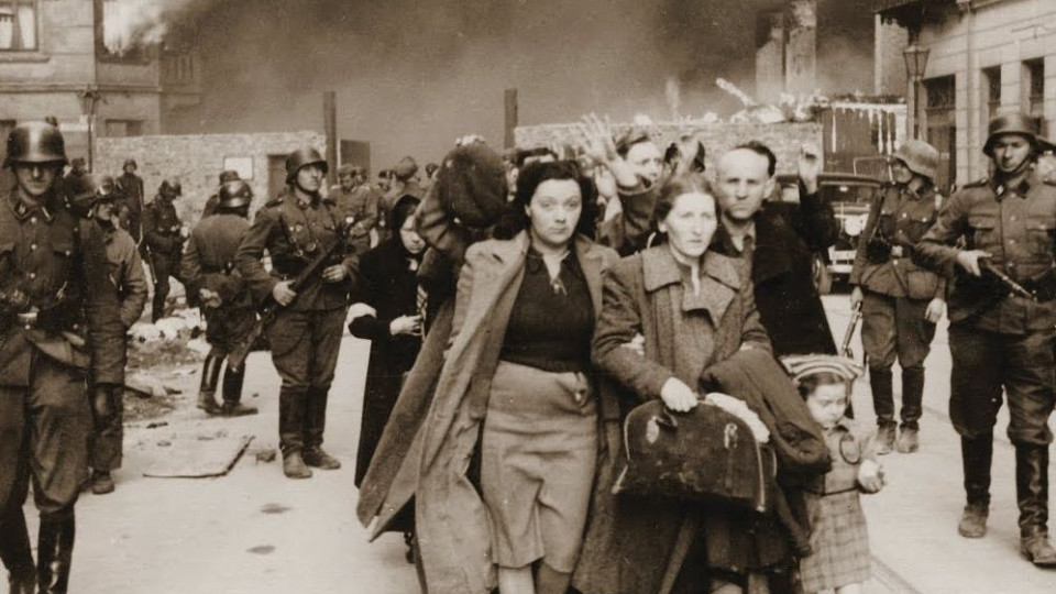 Отбелязваме деня в памет на жертвите на Холокоста | StandartNews.com