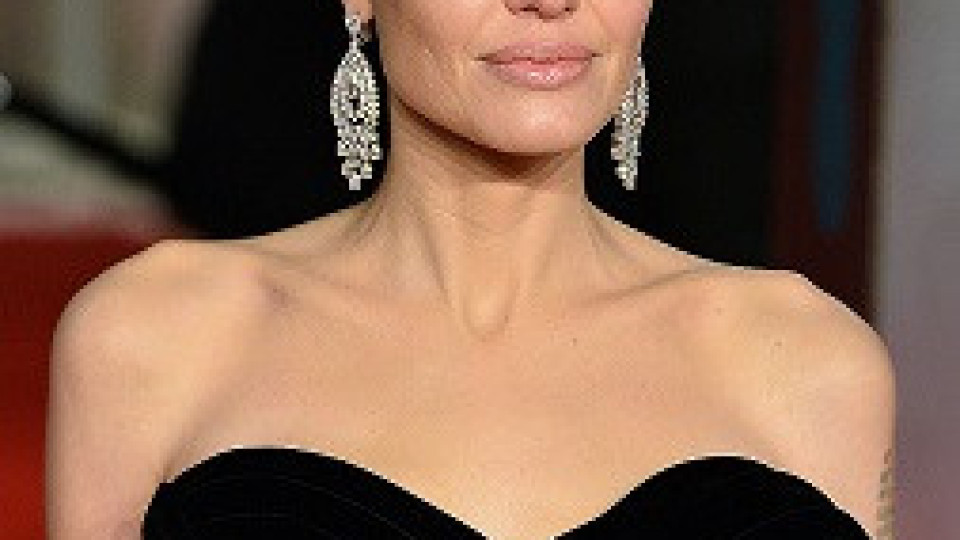 Анджелина Джоли ще участва в бъдещ трилър | StandartNews.com