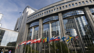 Евродепутатите отново обсъждат Brexit