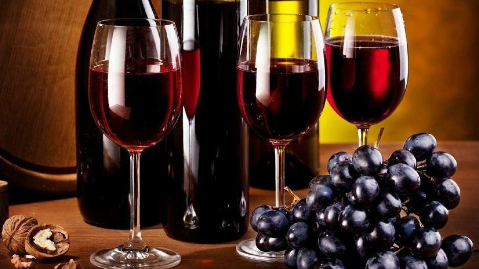 "Празник на виното" събира винопроизводители и ценители в с.Дъбрава | StandartNews.com