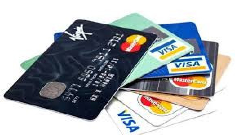 Проверяват неправомерни плащания през кредитна карта в Кърджали | StandartNews.com