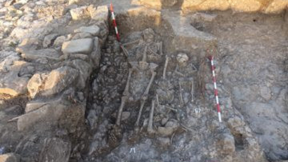 Археолози откриха бебе, погребано в гърне | StandartNews.com