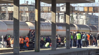 Цацаров разпореди разследване за дерайлиралия влак