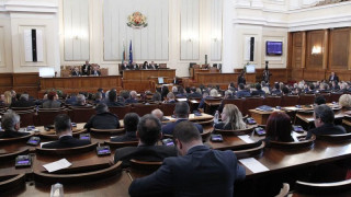 ВЪВ В. СТАНДАРТ: Късметът на  партиите се обърна два пъти
