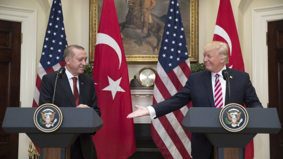 Ердоган и Тръмп са разговаряли за Сирия | StandartNews.com