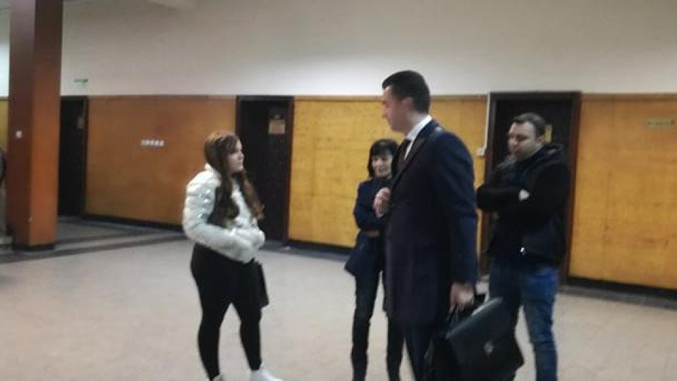 Адвокатите на Мария Гиздева поискаха  делото да се върне в прокурат | StandartNews.com