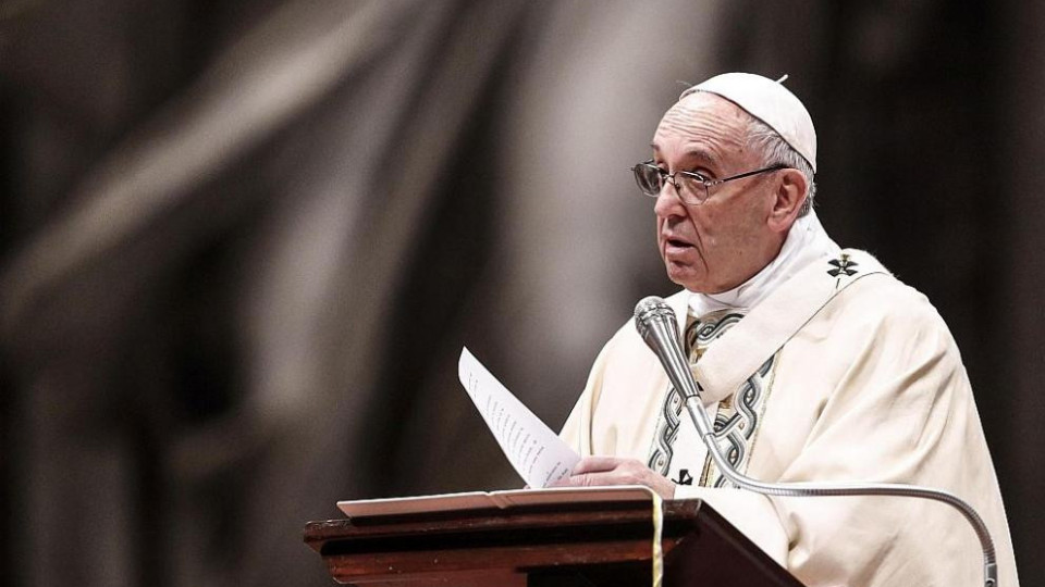 Папата: Педофилията е човешко жертвоприношение | StandartNews.com