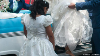 Мексико забранява детските сватби