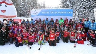 300 ученика в Смолянско ще се научат да карат ски