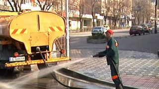 Започна поетапно измиване на улиците в Благоевград