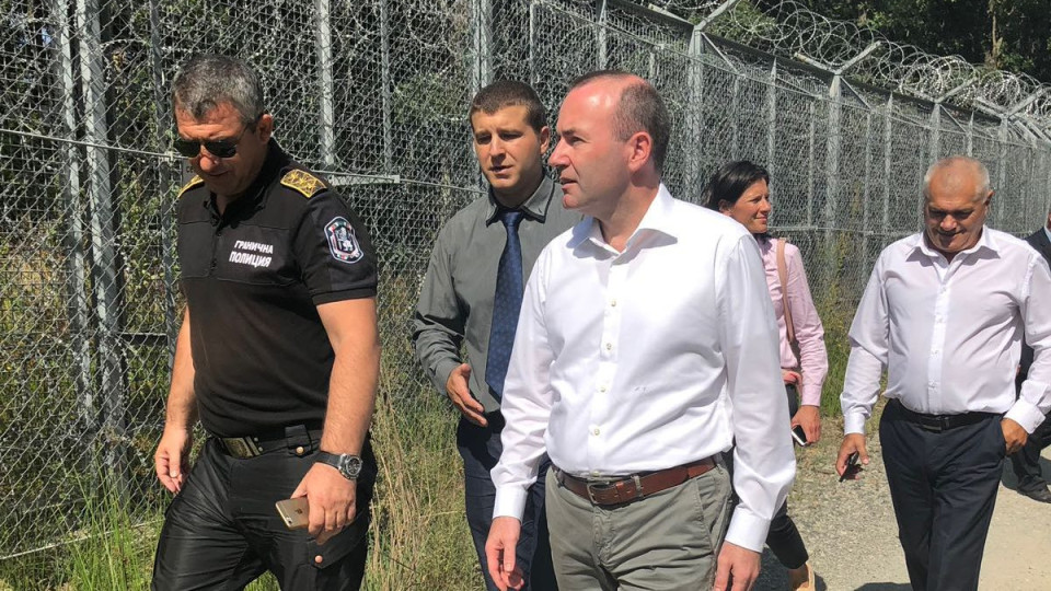 Вебер ни хвали за оградата по границата с Турция | StandartNews.com
