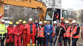 Изграждат първия многоетажен паркинг в Пловдив