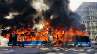 Взривен автобус в центъра на Стокхолм