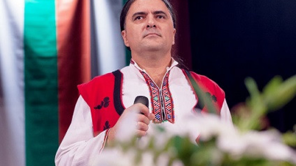 Димитър Аргиров пее за юбилей | StandartNews.com