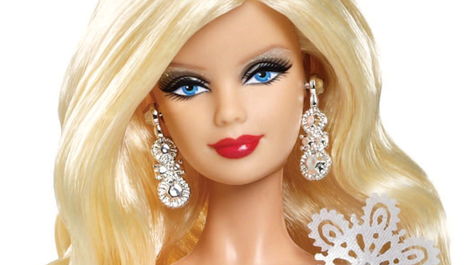 Куклата икона Барби чукна 60 | StandartNews.com