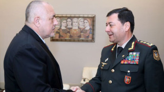 Борисов се срещна с шефа на армията на Азербайджан