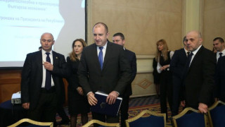Радев: Хората не усещат ръста на икономиката