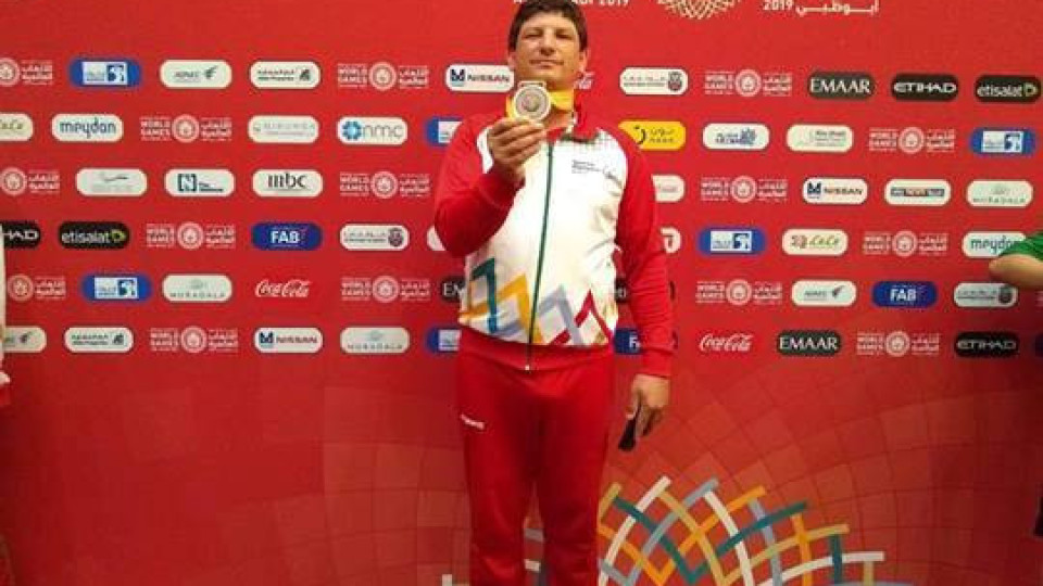 Валери Маринов с бронз на Световните летни игри Спешъл Олимпикс | StandartNews.com