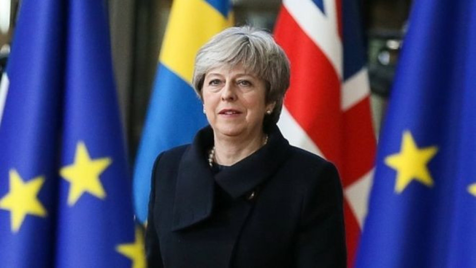 Лидерите на ЕС умуват за отлагането на Брекзит | StandartNews.com