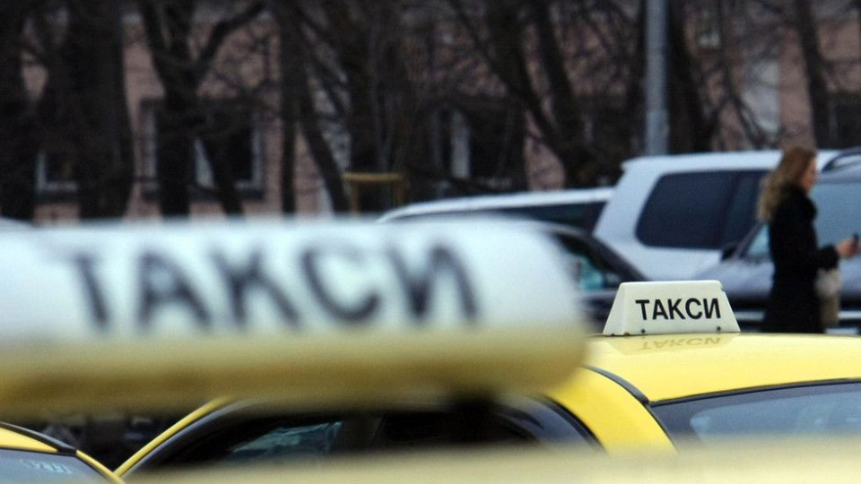 ГЕРБ успокояват таксиметровите шофьори | StandartNews.com