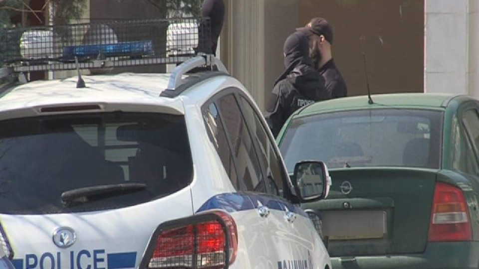 Прокуратурата влезе в полицията в Благоевград | StandartNews.com