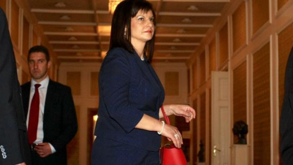 Дариткова спаси задавила се депутатка | StandartNews.com