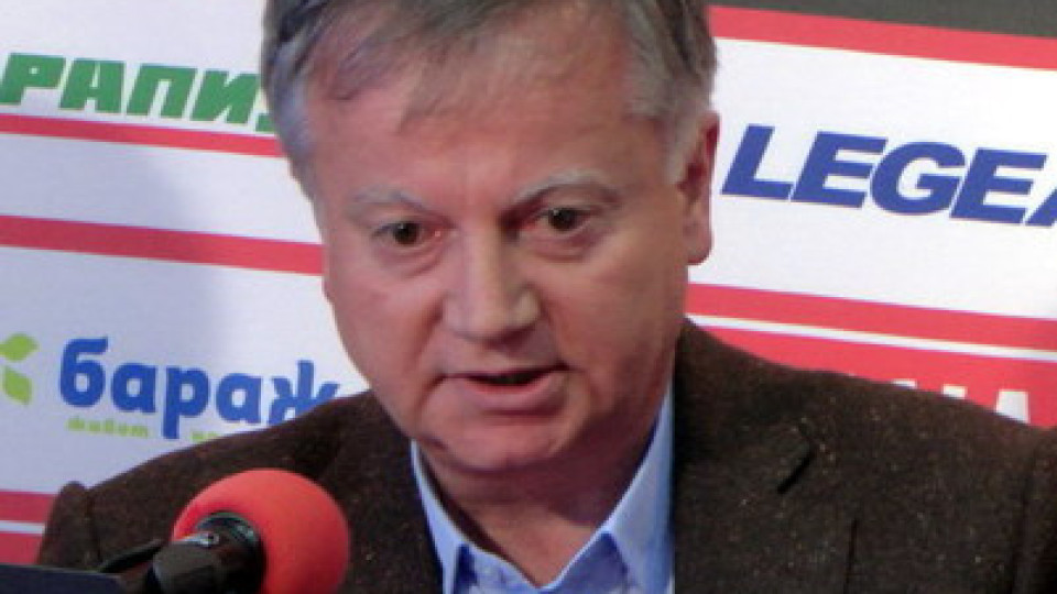Юлиян Инджов прехвърля акциите си на Ганчев | StandartNews.com