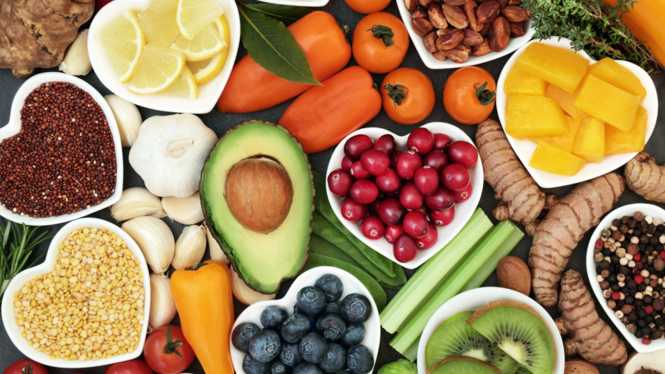 Експерти: Всяка храна носи полза за организма | StandartNews.com