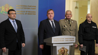 Маринов: Усилваме охраната по границата