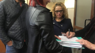 Иванчева събира подписи, иска да става евродепутат