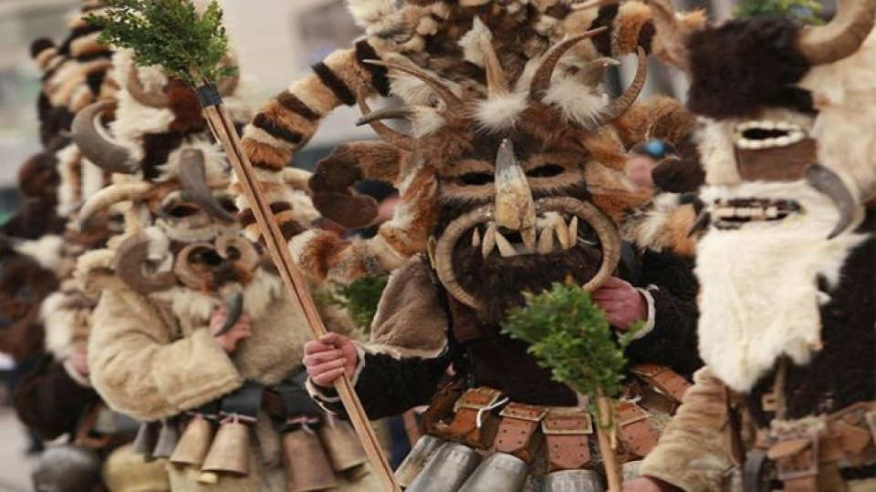 Над 1500 маскирани ще събере Варненският карнавал | StandartNews.com