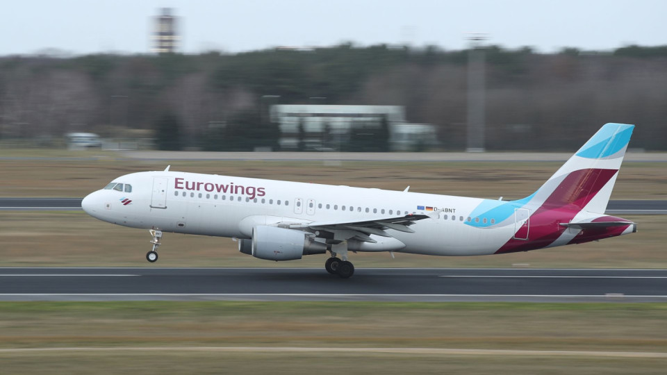 Eurowings с два полета до София | StandartNews.com