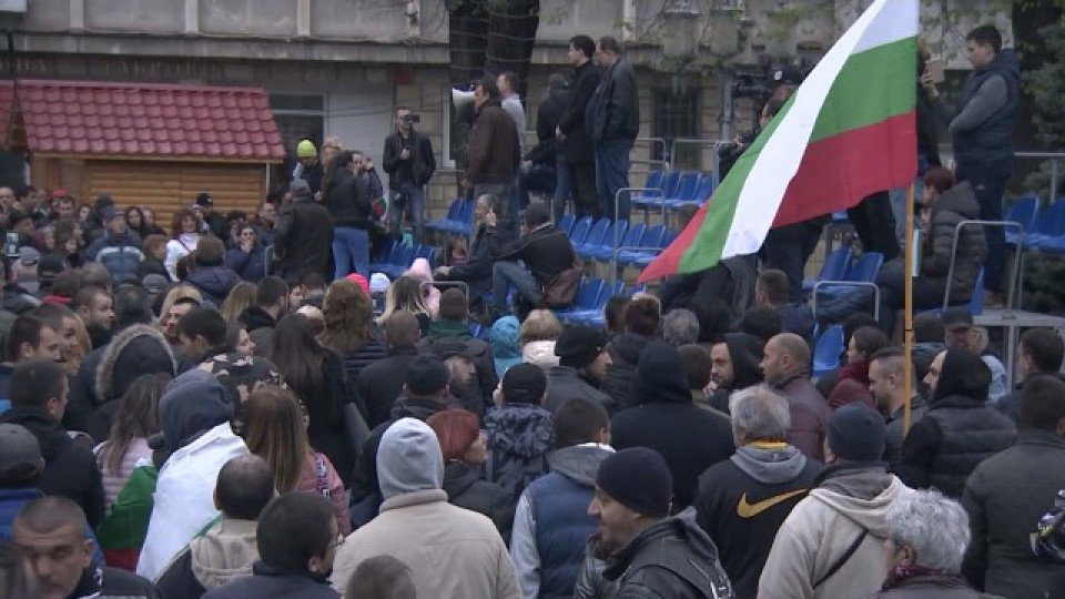 Няма кой да чисти Габрово, ромите избягаха | StandartNews.com